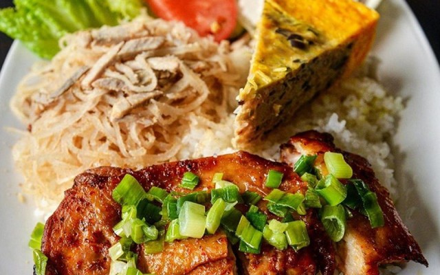 Đường Ray Quán - Cơm Tấm & Bún Xương - Hải Phòng