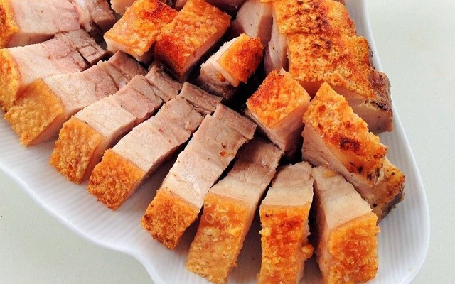 Gà Nướng & Vịt Quay - Nguyễn Chánh