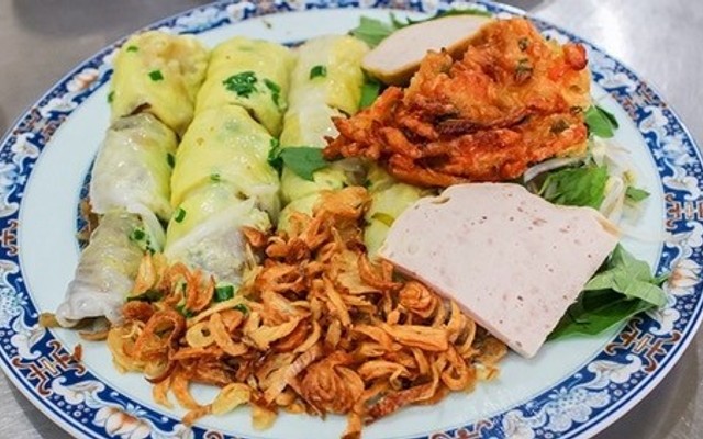 Quán Cô Hiên - Bánh Cuốn - 334 Đường Ga