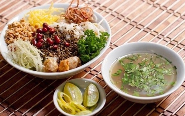 Cơm Hến & Bún Hến - Phong Bắc 1