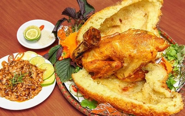 Nhà Hàng Gia Phúc - Gà Không Lối Thoát - Lê Hồng Phong