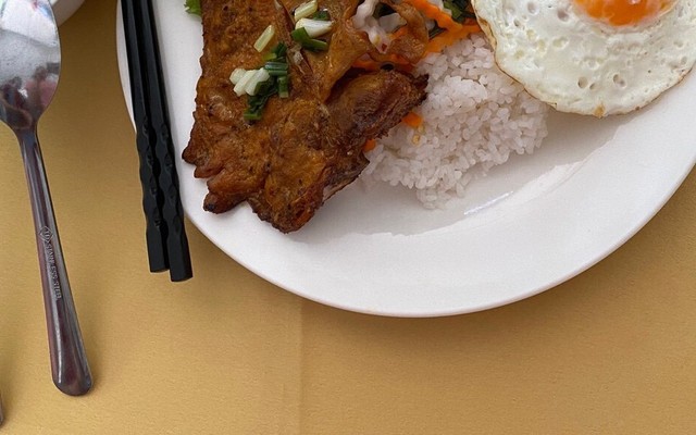 Cơm Tấm Long Xuyên - Văn Tiến Dũng