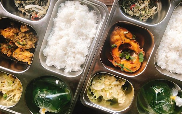 Cơm Văn Phòng - Nguyễn Hữu Dật