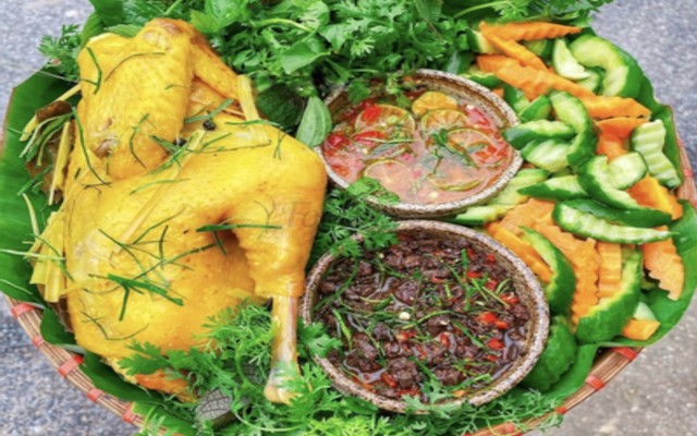 Gà U Muối Hoa Tiêu Đệ Nhất - Tô Hiệu