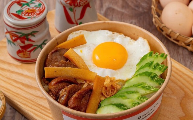 Cơm Gà Đô La - Hồ Tùng Mậu