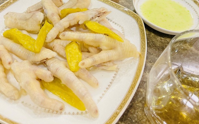 Chân Gà Bà Ớt - Lĩnh Nam