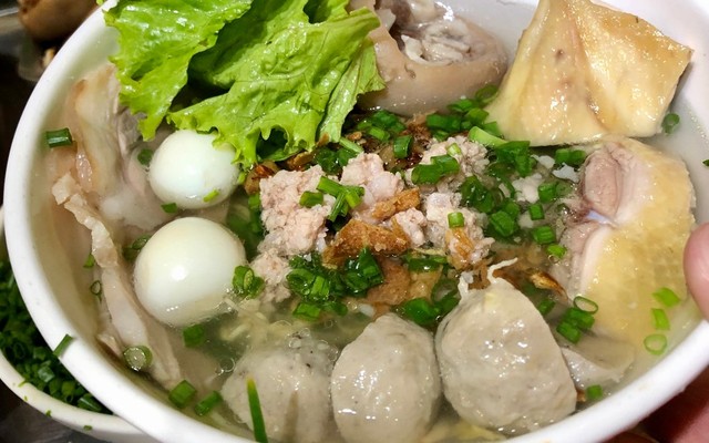 Hủ Tiếu Mỹ Tho - Thu Nga