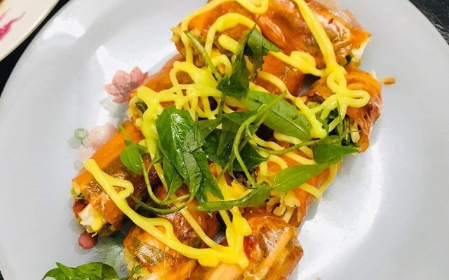 Cô Huyền - Bánh Tráng Cuốn - Tôn Thất Tùng