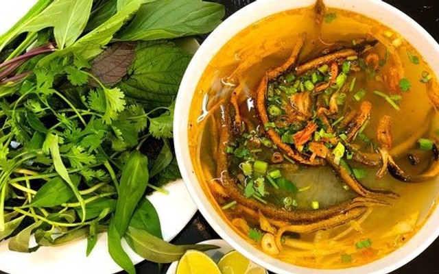 Quán Bé - Bún Bò Huế & Cháo Lươn