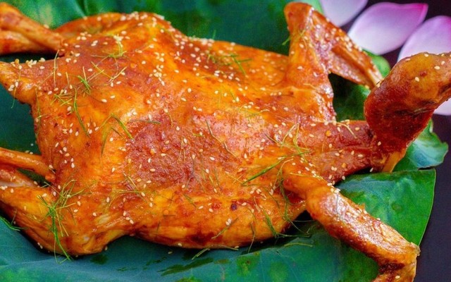 Vịt Nướng Lá Mắc Mật Duy Hưng - Dương Quảng Hàm