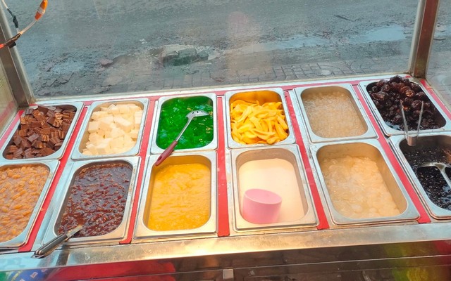 Tiệm Chè Huyền Thanh 37 - Đường D2