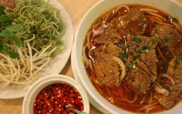 Hạ Trâm Quán - Bún Bò Cay & Phở Bò