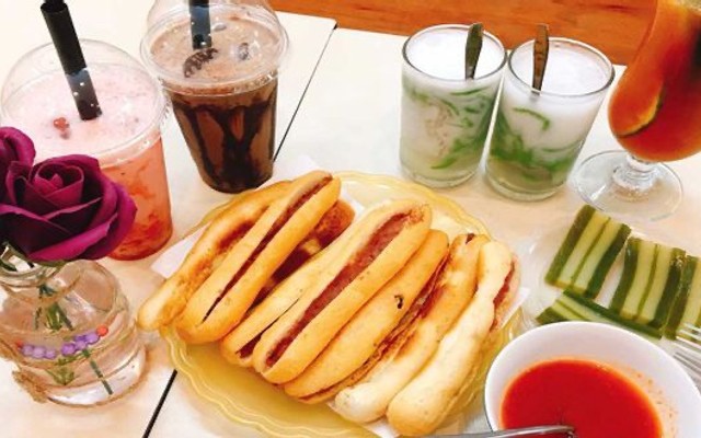 Bánh Mì Cay & Nước Ép Hoa Quả - 35 Chu Văn An