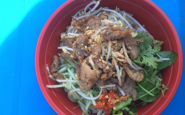 Bún Xào Mạnh Bà - Nguyễn Văn Linh