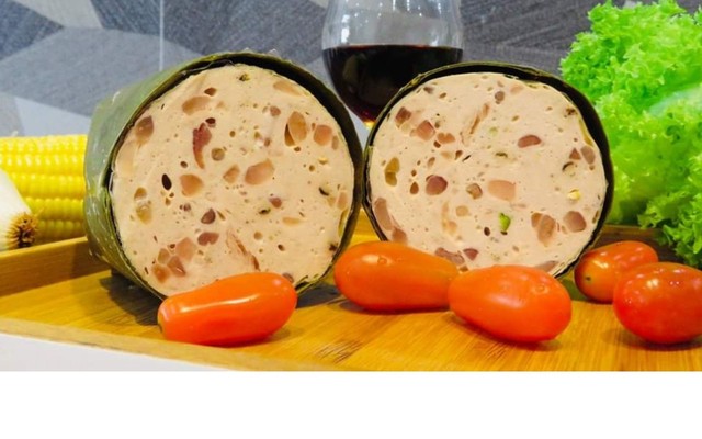 Bánh Mì Hà Nội - Giò Chả - Nơ Trang Long