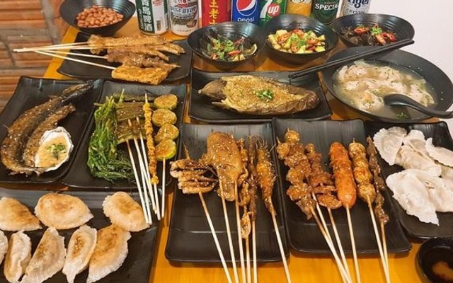 Hẻm Thượng Hải - Chinese BBQ & Dimsum - Nguyễn Phong Sắc