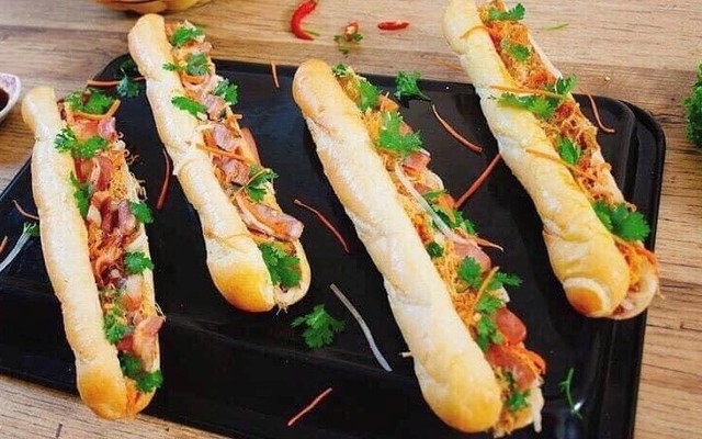 Bánh Mì Que Đà Nẵng Anh Nhi - Lương Định Của