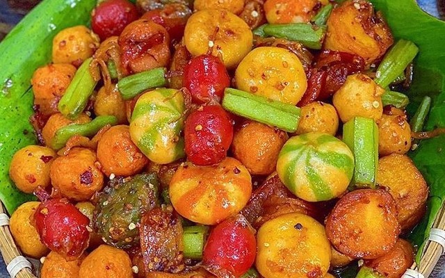 Quán Thuý Ăn Vặt - Phan Huy Chú