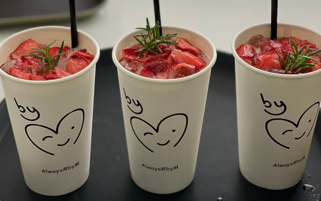 By M Tea & Coffee - Đinh Tiên Hoàng