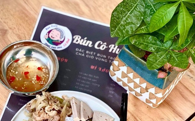 Bún Trộn Cô Huệ - Tân Triều