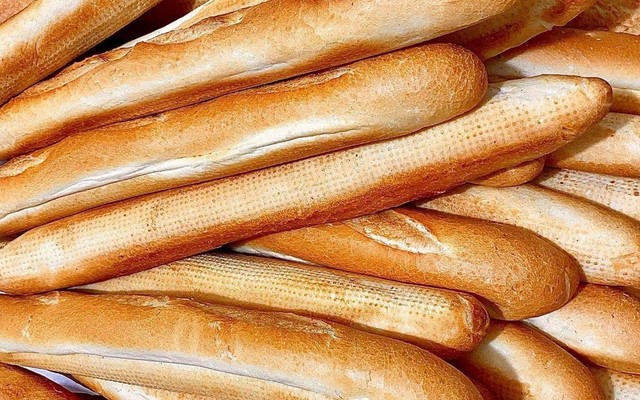 Cô Hoa - Đồ Ăn Tiện Lợi