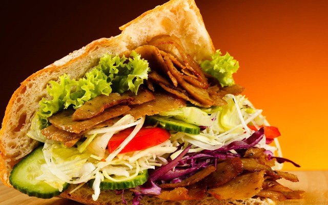 Bánh Mì Thổ Nhĩ Kỳ - Lưu Chí Hiếu