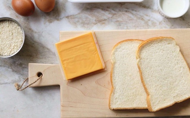 Đặc Sản Hà Nội - Chuyên Bánh Mì Chả Thịt Ngụôi - Đường 26/3