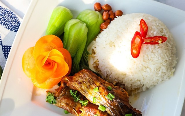 Cafe Cơm Văn Phòng 86 - Cơm Ngon & Mỳ Vịt Tiềm - Duy Tân