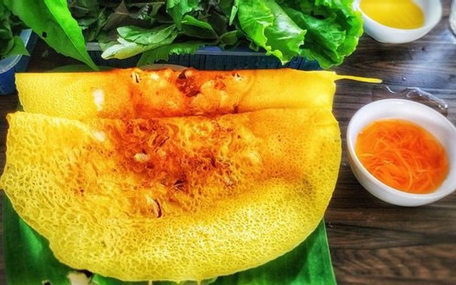Bánh Xèo Rau Rừng - Nam Kỳ Khởi Nghĩa