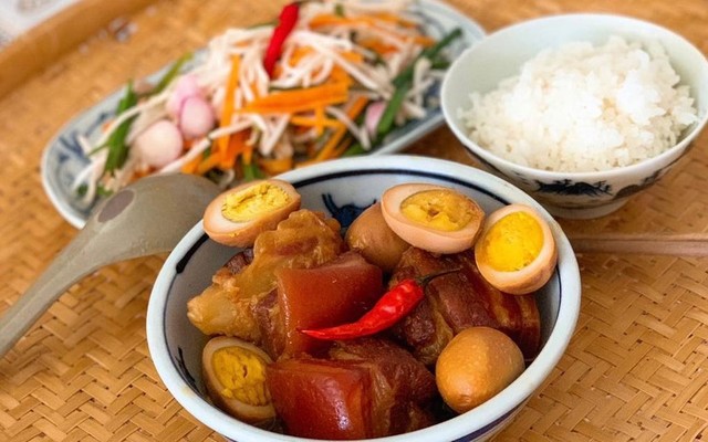 Cơm Tấm Bà Béo - 12 Hàm Nghi