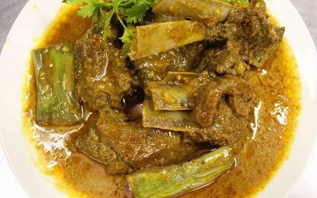 244 Food - Cà Ri - Nhật Tảo