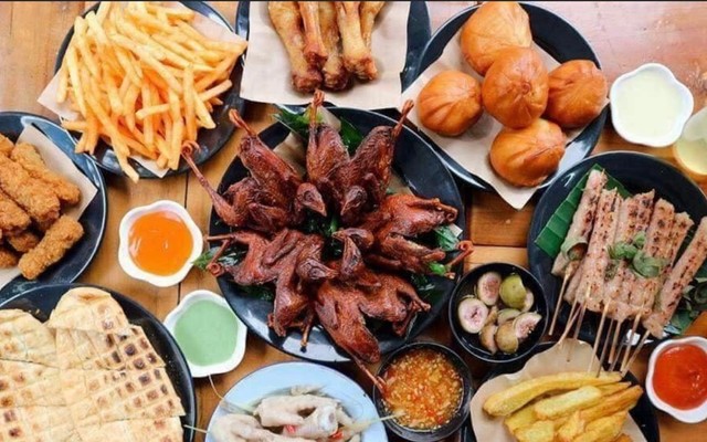 Tiệm Cú Đêm - Triều Khúc - Shop Online