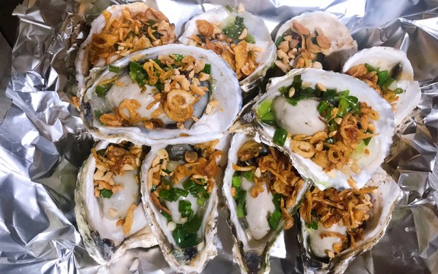 Hàu 136 - Đền Lừ 2