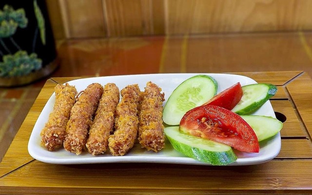 Nem Chua Rán Ước Lễ - Thực Phẩm Nguyễn Hoàng - Nguyễn Văn Lượng