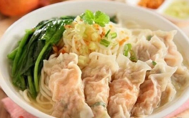 Tiệm Mì Bảo Bối - Trường Chinh