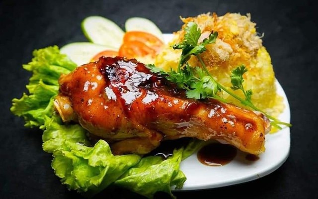 Cơm Gà Khang Còi - Hồ Tùng Mậu