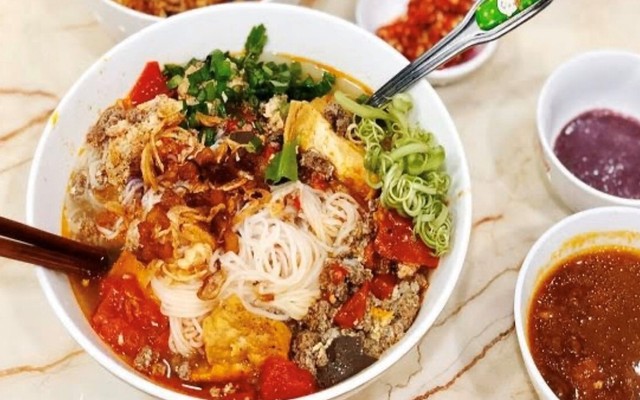 Bánh Đa Cua & Bún Riêu - Số 1 Hàng Đồng