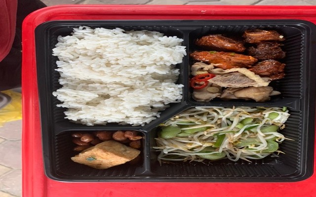 Cơm Chuẩn Mẹ Nấu - Khuất Duy Tiến