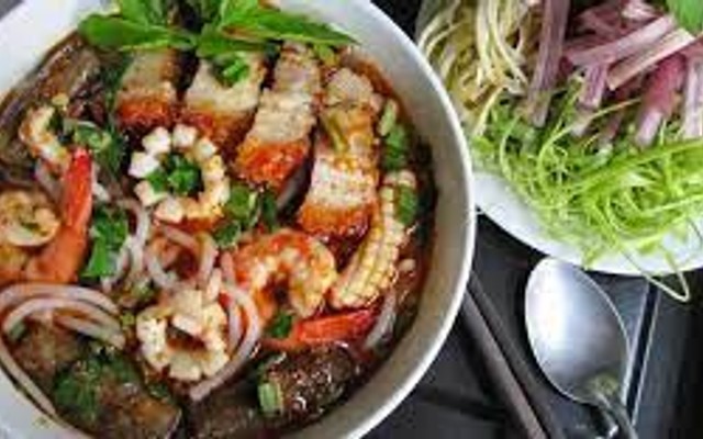 BÚN MẮM CÔ HAI - Kênh Tả