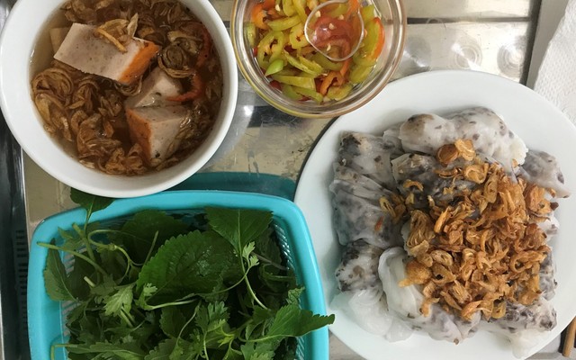 Sơn Phương - Bánh Cuốn - Đội Cấn