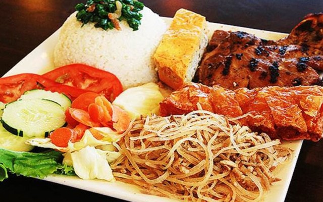 Tiệm Ăn Nhà Đoàn - Cơm Tấm & Cơm Phần - Kinh Dương Vương