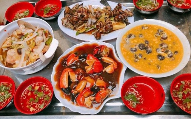 Ốc Ngon - 564 Đông Hải