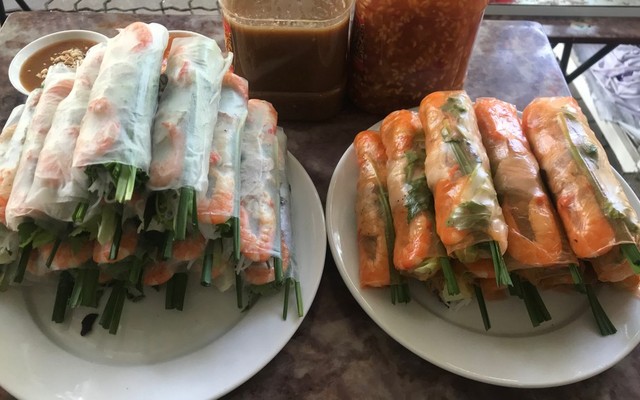 Hoàng Anh - Gỏi Cuốn Sài Gòn - Quang Trung