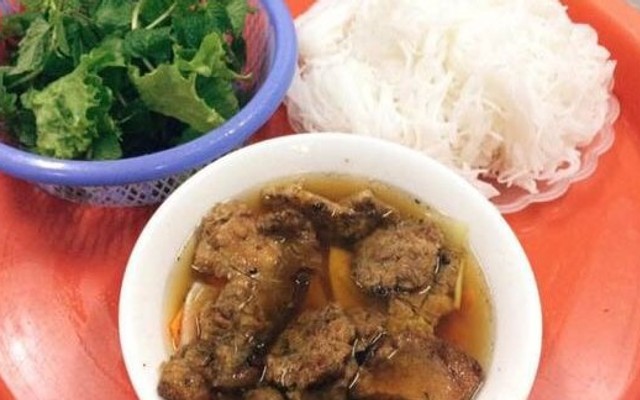 Bánh Cuốn Bà Mai - Số 120 Phố Đồng Quang