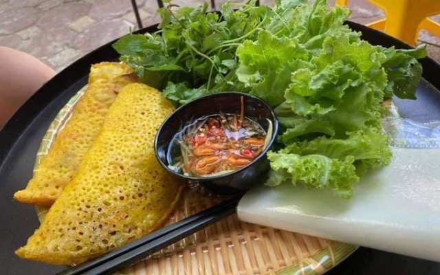 Bánh Xèo Cô Oanh - Bến Tượng