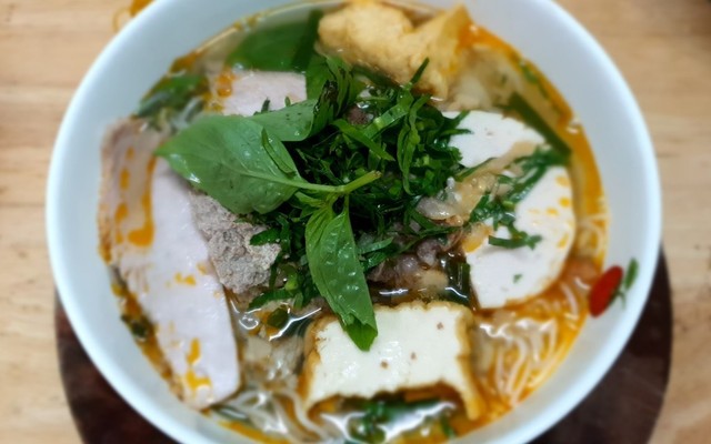 Như Ý - Bún Riêu & Gỏi Cuốn