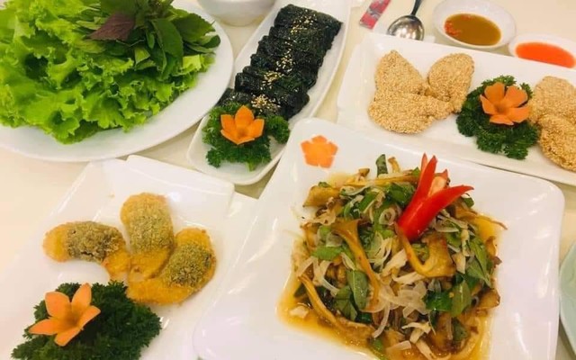 Nhà Hàng Chay Loving Hut - Sản Phẩm Thuần Chay Đông Lạnh - Huỳnh Khương Ninh