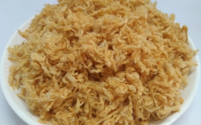 Cô Lệ - Bánh Bông Lan Trứng Muối