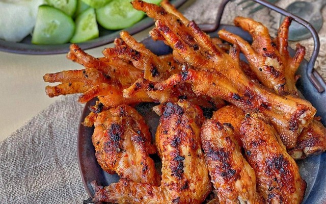 Ăn Vặt Bếp Của Thuý - Chân Gà Nướng