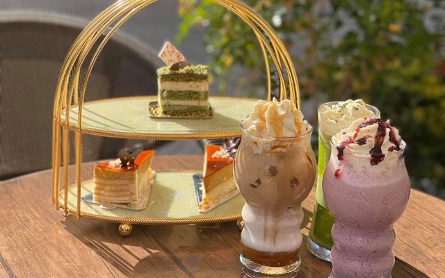 Phạm Hà Coffee Cuisine - Trung Lực